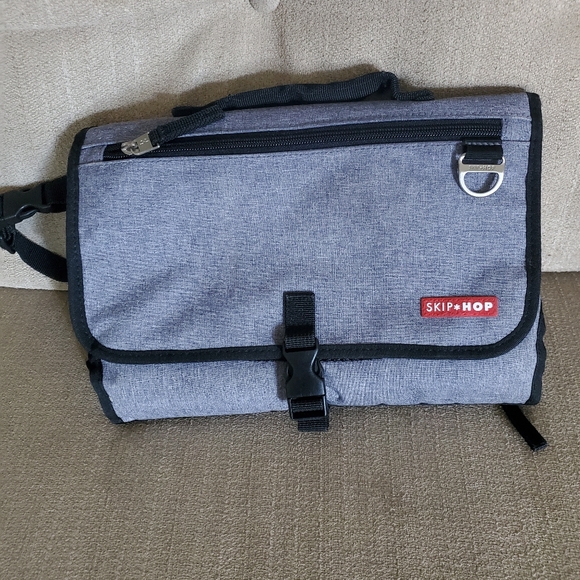 skip hop diaper clutch